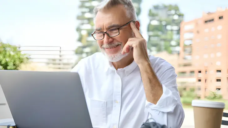 بعد التقاعد… هل قيمتك في منصبك أم خبرتك؟