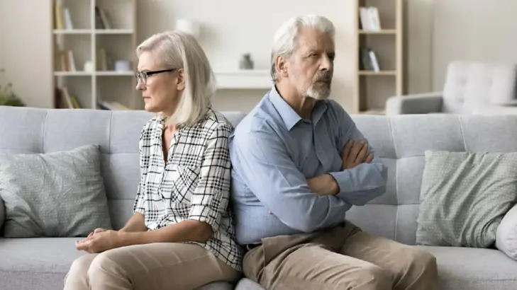 كيفية تنظيم شؤونك المالية عند الانفصال بخطوات ذكية