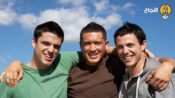 7 خطوات تجعلك محبوباً لدى الجميع