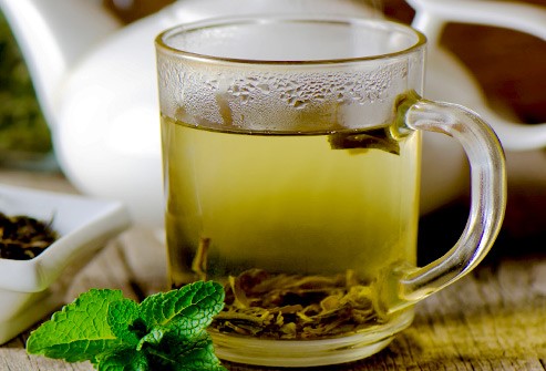 الشاي الأخضر علاج لتساقط الشعر