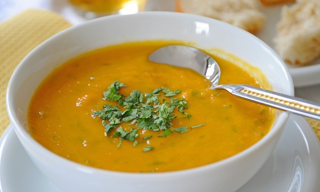 شوربة عدس